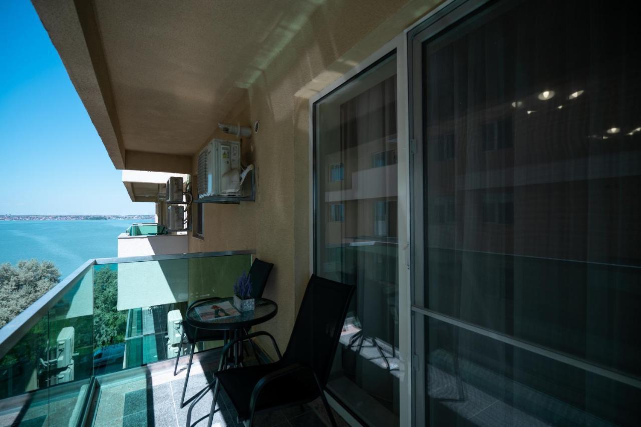 Moonlight Mamaia Apartments Exterior foto